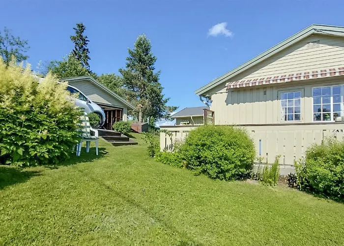 Semesterbostad Amazing In Svingvoll